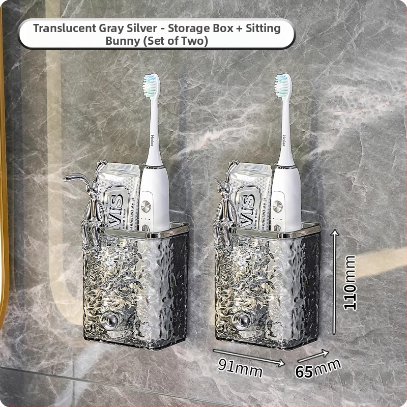 Tualetinis dantų šepetėlis, dantų pasta, šukų stovas, vonios kambarys be skylių, prie sienos tvirtinamas tualetas, praustuvas, skustuvas, supakuotas