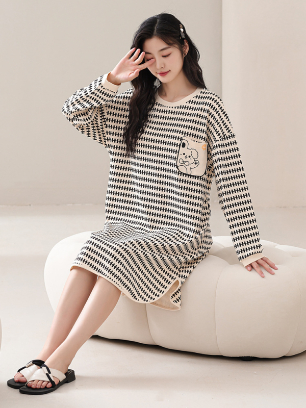 Naiste kevad- ja sügispidžaamad rinnapadjaga, ühes tükis öösärk, puuvillane pikkade varrukatega, pluss-suuruses kleit, koduriided