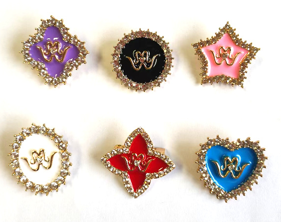 Euroopa ja Ameerika moekaardi väike pross, inkrusteeritud rhinestonesulamist korsett käsitsi lille rõivaaksessuaaride nööpnõelte tootjate hulgimüük