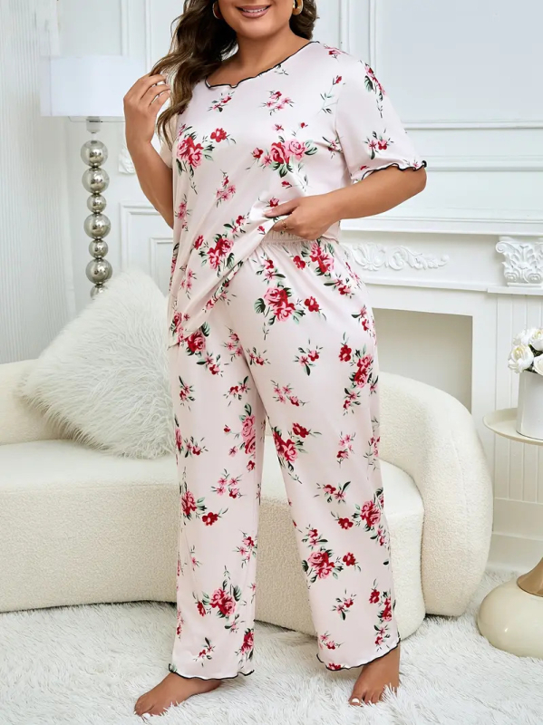 Väliskaubanduse eripakkumine piiriülestele nelja aastaaja T-särkidele, pluss-suuruses naiste pidžaamadele, pluss-suuruses koduriided, mis sobivad Euroopasse ja Ameerikasse