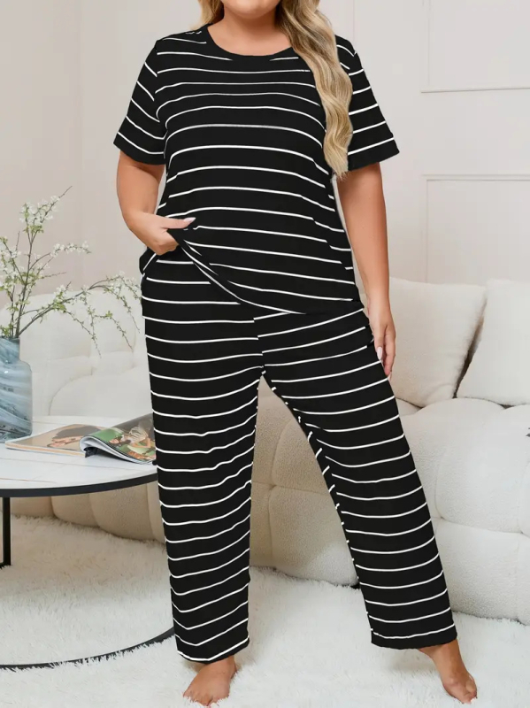 Väliskaubanduse eripakkumine piiriülestele nelja aastaaja T-särkidele, pluss-suuruses naiste pidžaamadele, pluss-suuruses koduriided, mis sobivad Euroopasse ja Ameerikasse