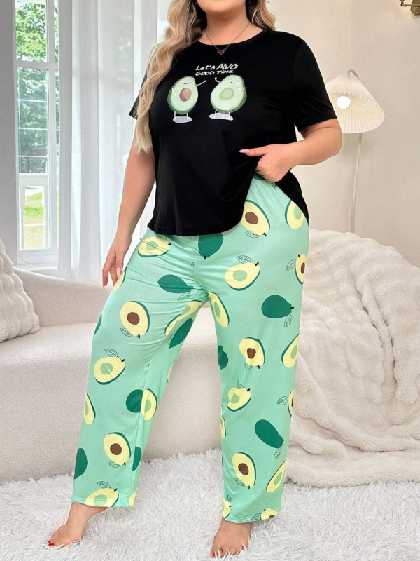 Väliskaubanduse eripakkumine piiriülestele nelja aastaaja T-särkidele, pluss-suuruses naiste pidžaamadele, pluss-suuruses koduriided, mis sobivad Euroopasse ja Ameerikasse