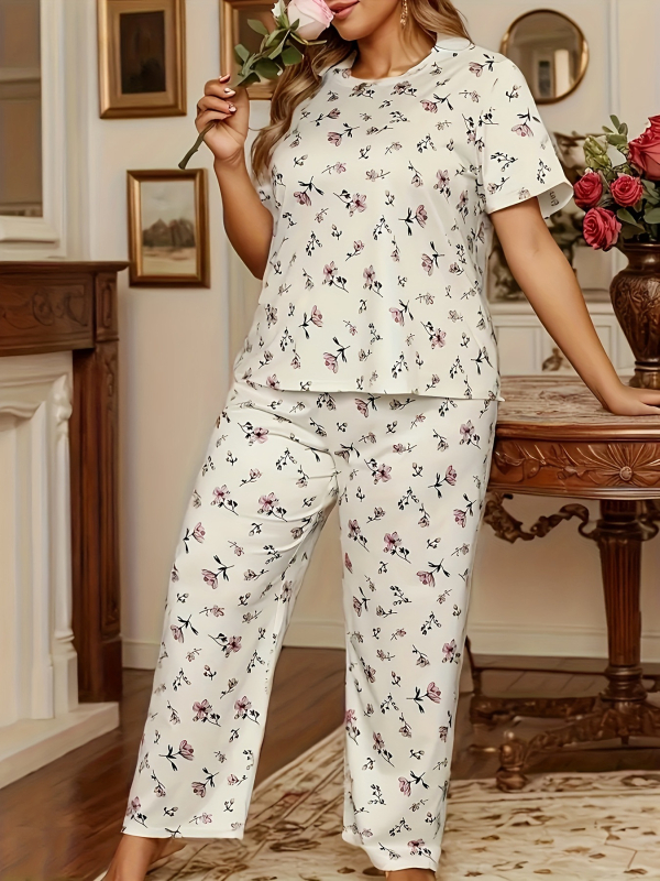 Väliskaubanduse eripakkumine piiriülestele nelja aastaaja T-särkidele, pluss-suuruses naiste pidžaamadele, pluss-suuruses koduriided, mis sobivad Euroopasse ja Ameerikasse