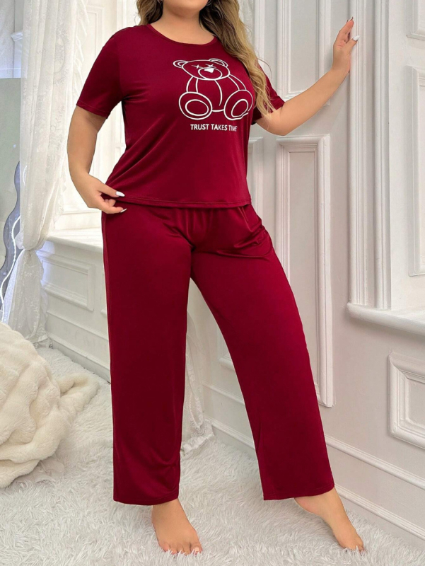 Väliskaubanduse eripakkumine piiriülestele nelja aastaaja T-särkidele, pluss-suuruses naiste pidžaamadele, pluss-suuruses koduriided, mis sobivad Euroopasse ja Ameerikasse