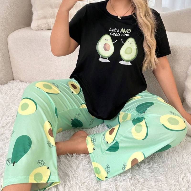 Väliskaubanduse eripakkumine piiriülestele nelja aastaaja T-särkidele, pluss-suuruses naiste pidžaamadele, pluss-suuruses koduriided, mis sobivad Euroopasse ja Ameerikasse