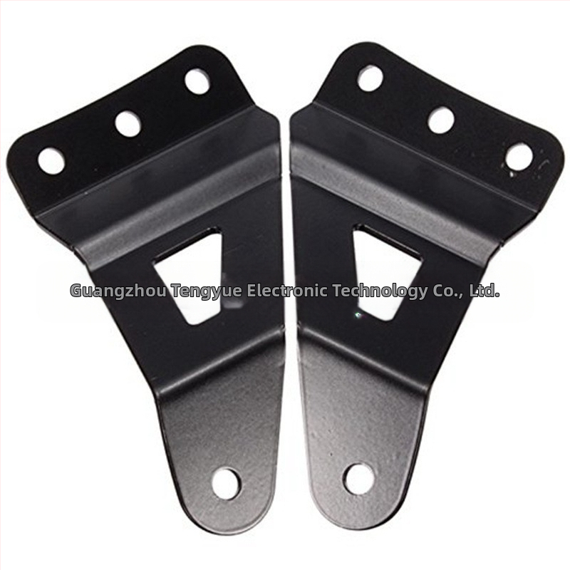 TY-3232 držiak strešného svetelného pásu pre Chevrolet — Materiál: vysokokvalitné železo • Nepremokavý a odolný voči korózii • Výrobný proces: liatie pod tlakom, zváranie, laserové rezanie a leštenie • Vhodný pre auto, SUV, ATV, Wrangler modifikované auto