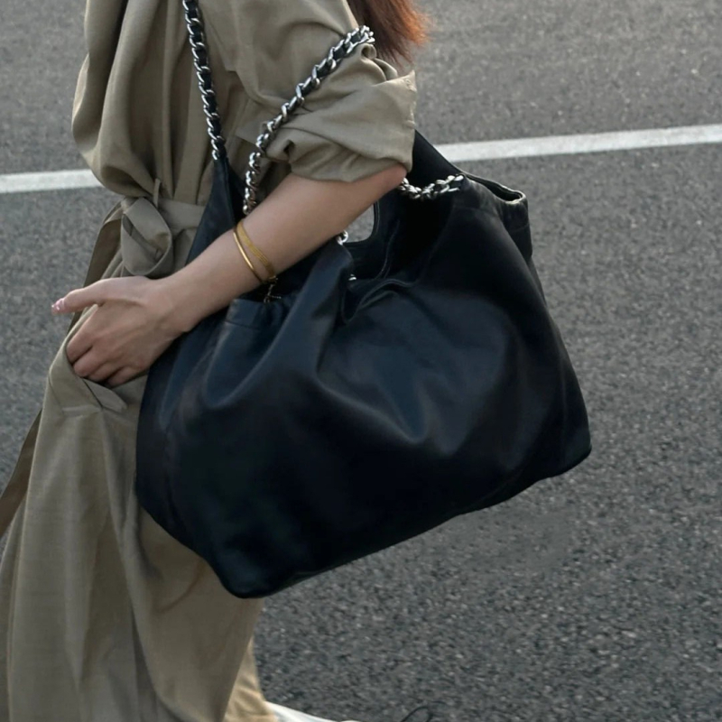 URDION RSURVO Chanel-stílusú PU tote táska, városi egyszerűség, cipzáras záródás, belső cipzáros zseb, egy vállpánt