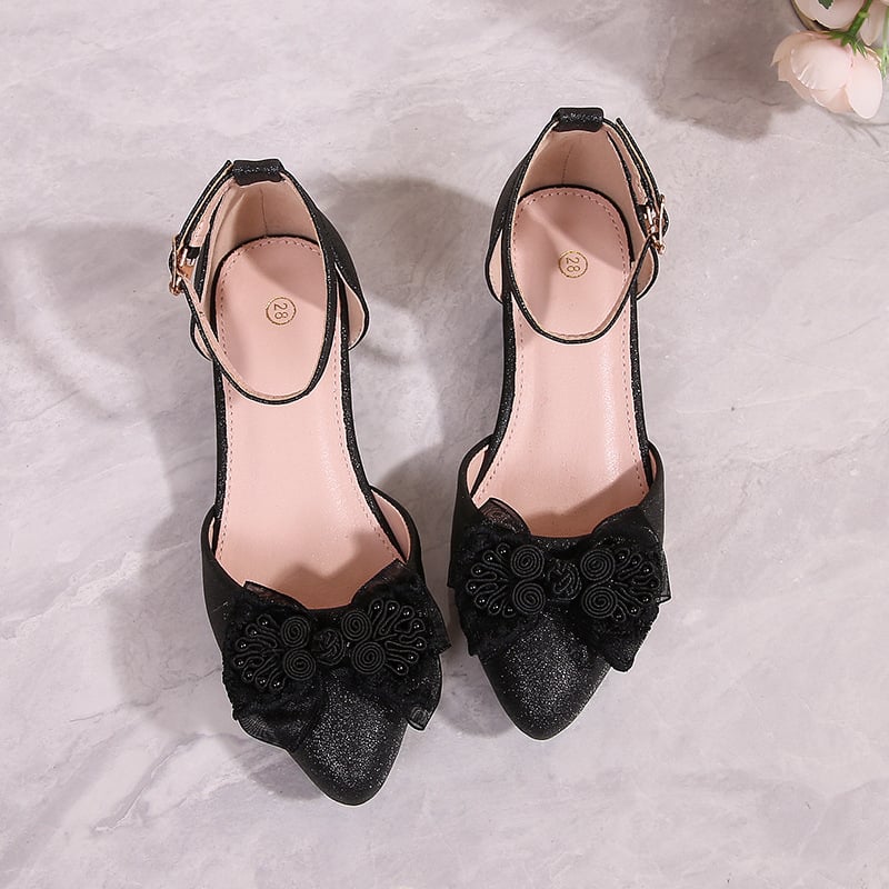 Lányoknak szóló nyitott lábú, csattal záródó szandál, műbőr felsőrész, állatmintás, TPR talp, 7-16 éveseknek, 2024 tavasz