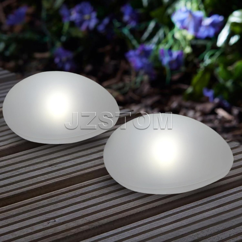 Napeletes szív alakú kőlámpa kültéren — fehér fény, IP44, 0,5 W, 16–24 óra működés