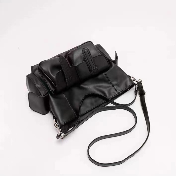 PU Tote táska, uniszex, vödör alakú, cipzáras nyitás és belső cipzáras zseb