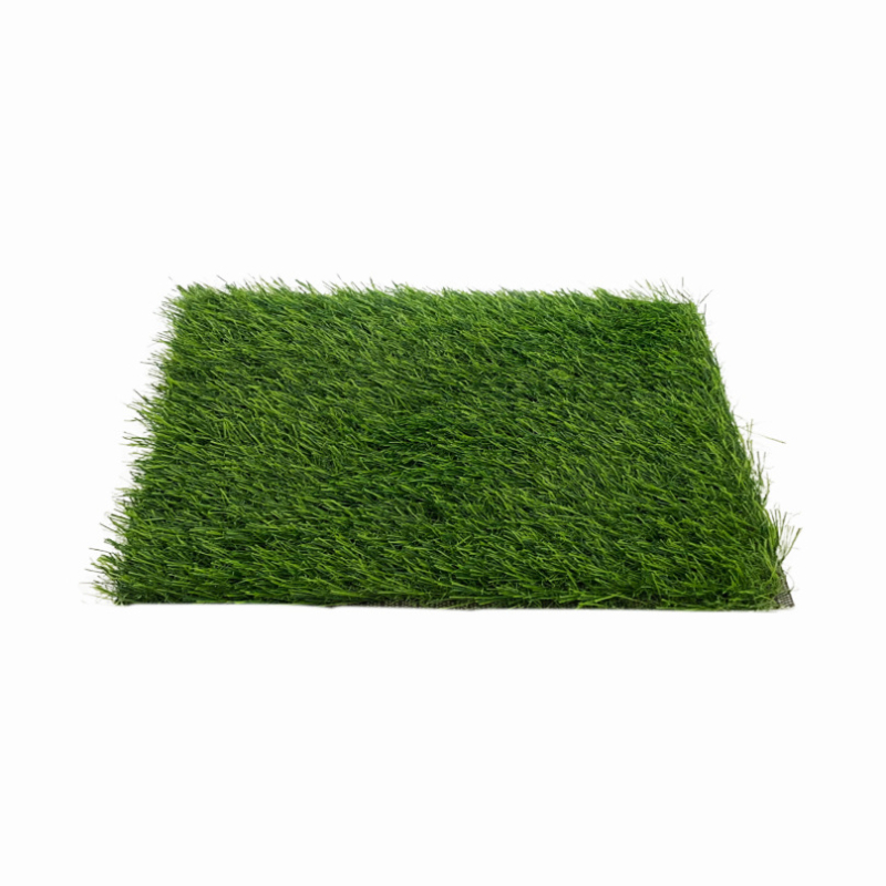 Fészekmatrac szintetikus fűből; anyagok: polipropilén, TPR; alkalmas baromfitartók, farmok és háztartási tyúkok tulajdonosai számára; mosható és újrahasználható.