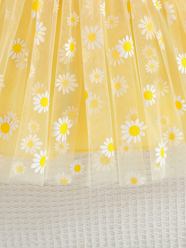 Gyerekeknek hercegnő-stílusú A-vonalú pamut ruha, puha feldolgozású anyag, fő anyag 95% pamut, bélés 100% pamut, egyszínű, nyár 2025