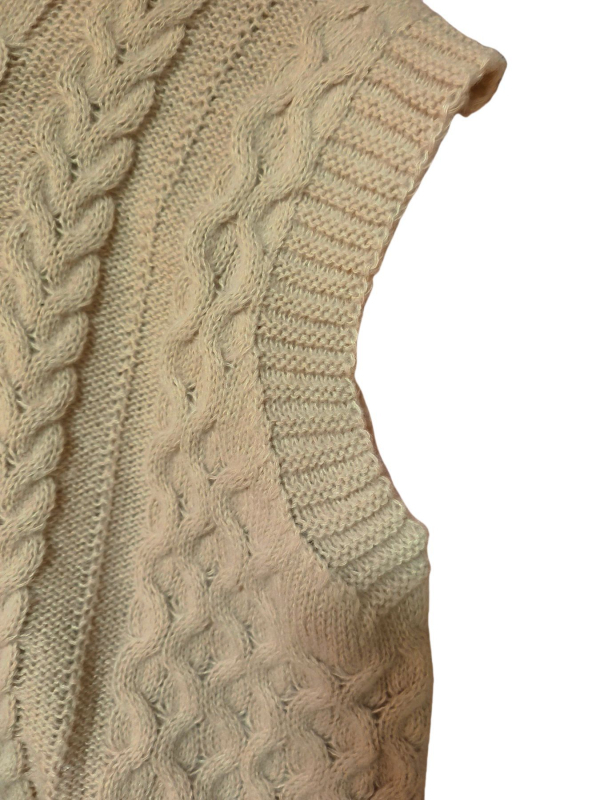 DUTRIEUX vaba lõikega kootud sviiter ümmarguse kaelusega, 95% polüester, keskmine pikkus 65–80 cm