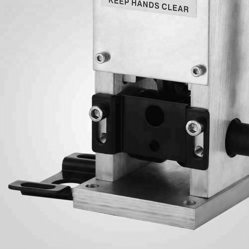 Ръчна машина за премахване на изолацията на проводници – VEVOR SD-25BXQ 000000001 V0, тегло 6,8 кг