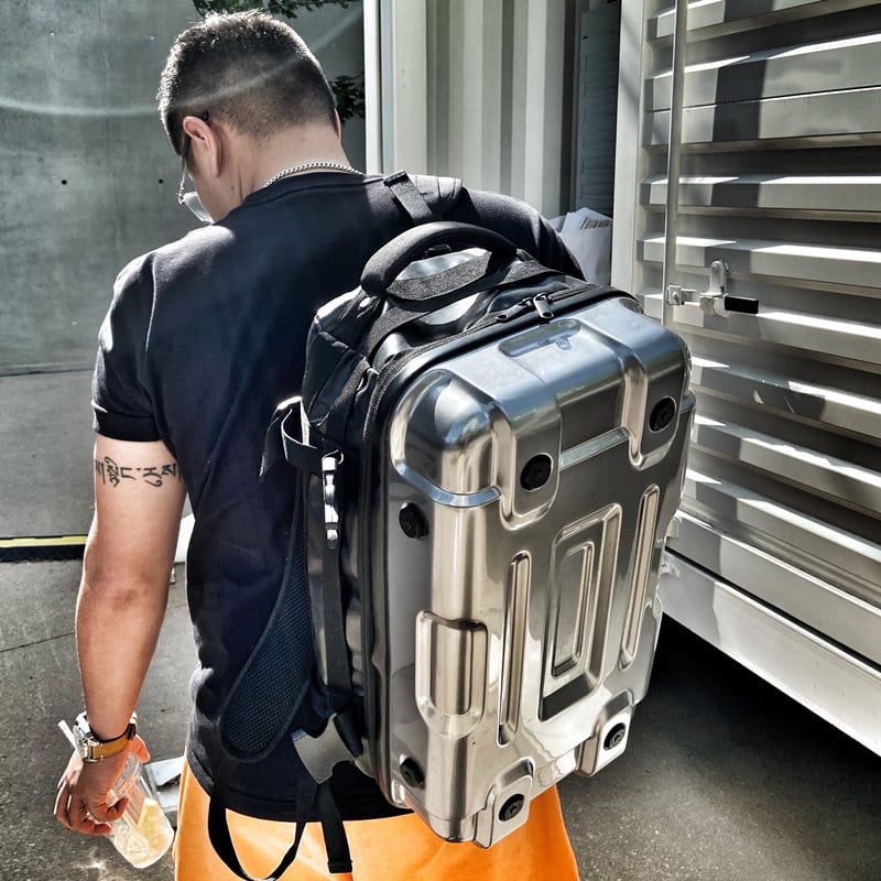 Unisex kelioninė kuprinė, polisteris, talpa mažiau nei 20 L, laisvalaikio kelionėms, išleista 2022 m. pavasarį