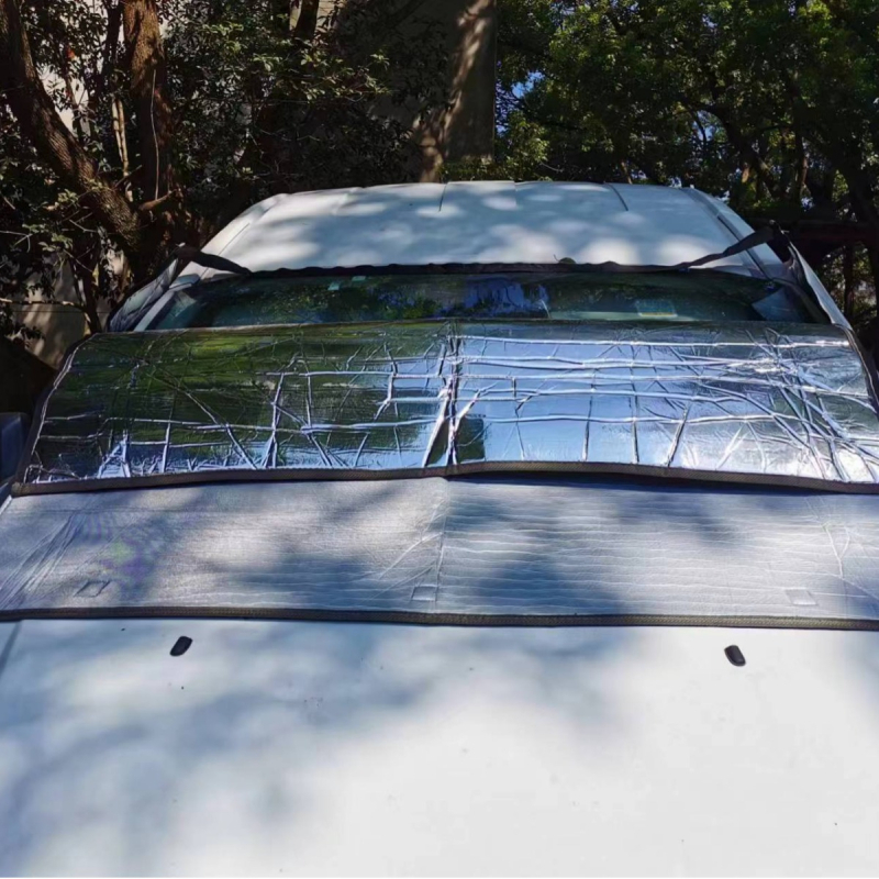 RV покривка за предното стъкло - двойно слоево слънцезащитно покритие, PVC пяна с алуминиево фолио и иглопробивана памук, вградена инсталация