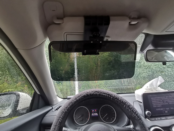 Vizon de soare pentru mașină cu reglare la 360° și oglindă anti-strălucire, din plastic, 180 g, montaj orbital, imprimare logo și personalizare