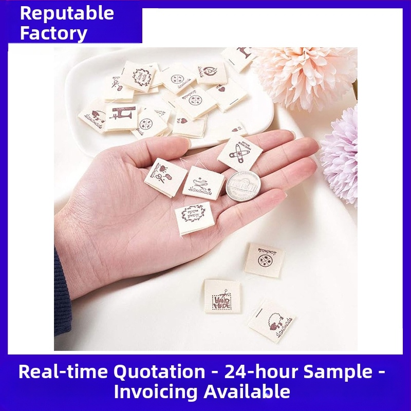 Išausta etiketė - Poliesteris; Prekės ženklas: Juying Clothing; Prekės kodas: 333; Taikymo sritis: Drabužiai, Namų tekstilė