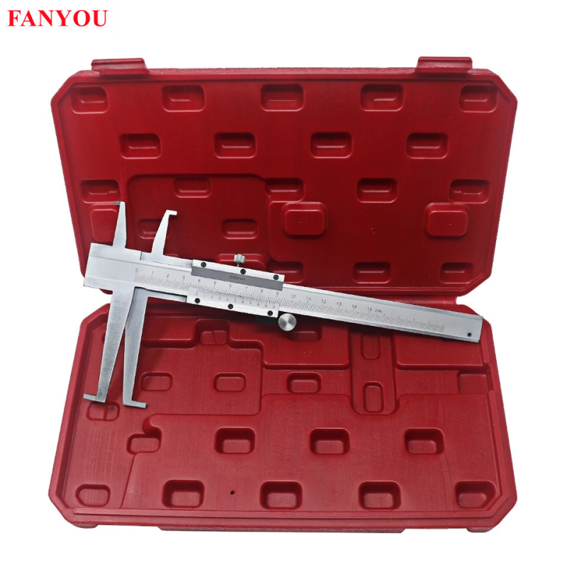 Vernier kalibras su dvigubu vidiniu grioveliu, vidinės žandikaulės, vidinio skersmens matavimas, pramonės precizija