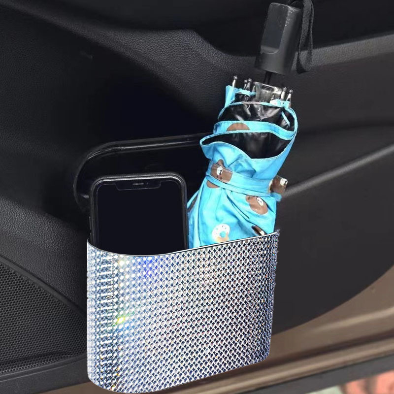 Gyémánt-díszítésű mini autó-kuka oldalsó ajtóra akasztható tárolóval (anyag: műanyag; méret: mini; kettős használat)