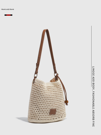 Női PU anyagú, válltáska stílusú, vödör alakú, mágneszár, belső cipzáros zseb, poliészter bélés — 2025 tavasz