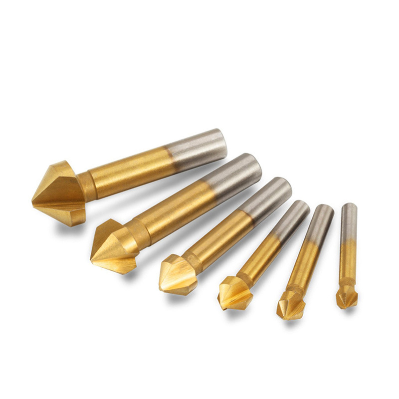 Чамфъринг нож с три леза от неръждаема стомана за 90° ъгъл, довършване и разширяване на отвори