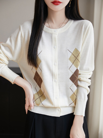 Ζακέτα από μαλλί με γεωμετρικό μοτίβο διαμαντόζακάρ, στρογγυλός λαιμός, μακριά μανίκια, λεπτό πλέξιμο, αστικός στυλ μετακίνησης