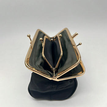 Uniszex érmeztáska természetes bőrből; bélés természetes bőr; 2024 tavasz