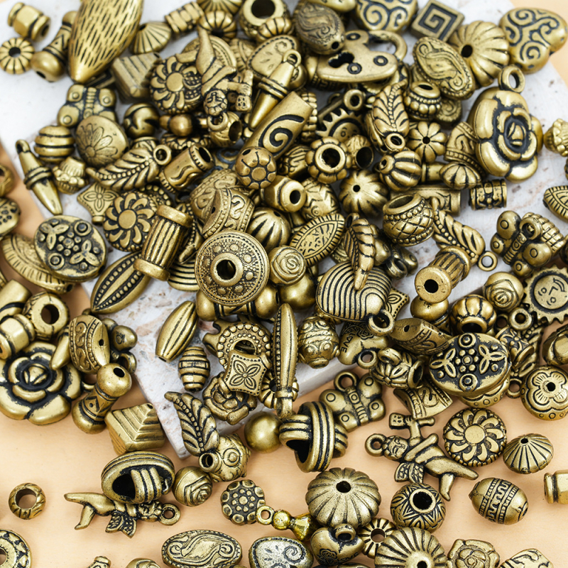 Akrilo karoliukai – baroko stiliaus, būgniniai karoliukai, totemo raštas, laisvos karoliukų, 2025 pavasario leidimas