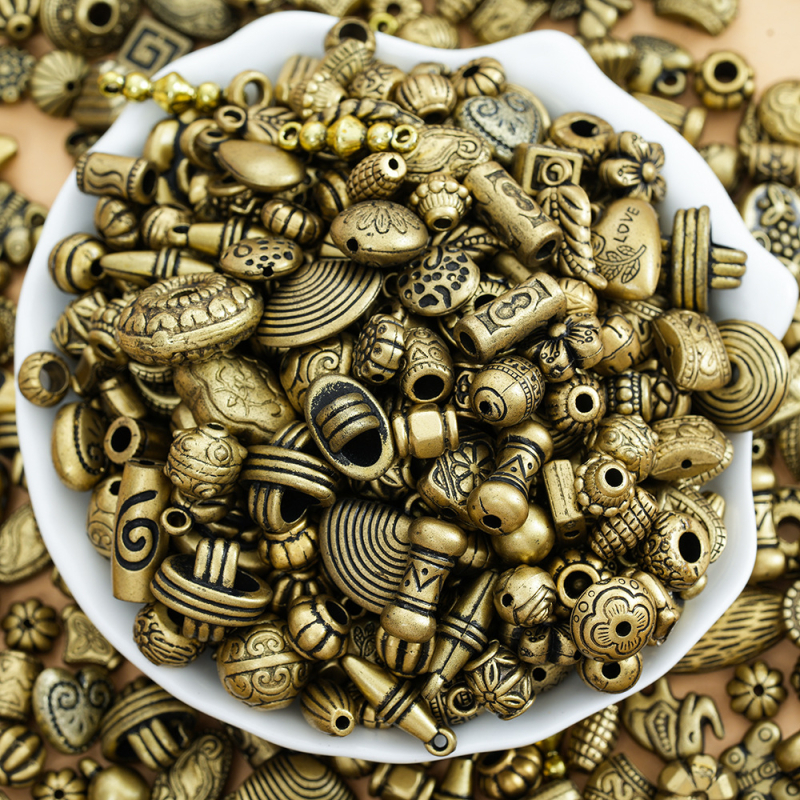 Akrilo karoliukai – baroko stiliaus, būgniniai karoliukai, totemo raštas, laisvos karoliukų, 2025 pavasario leidimas