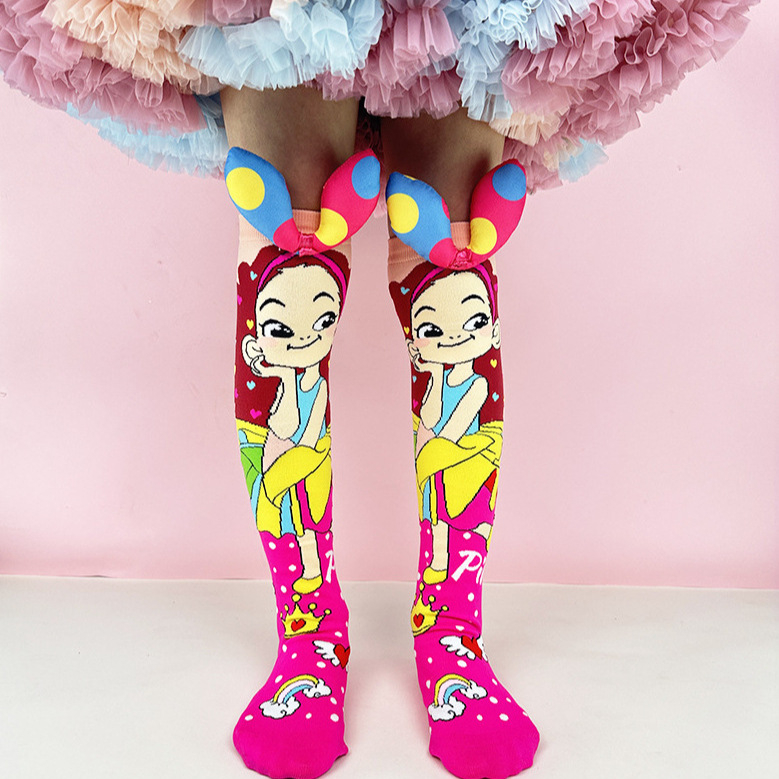 Bērnu zeķes ar zīmētu zaķi, garas līdz ceļgalam, elpojošas un uzsūc sviedru, 95% kokvilna, piemērotas vecumam 1–3 gadi