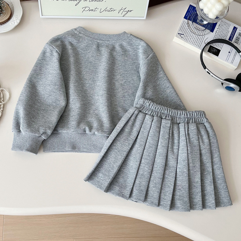 Dječji set za djevojčice: duk s plisiranom suknjom i natpisom – korejski stil, dva dijela, dugi rukavi