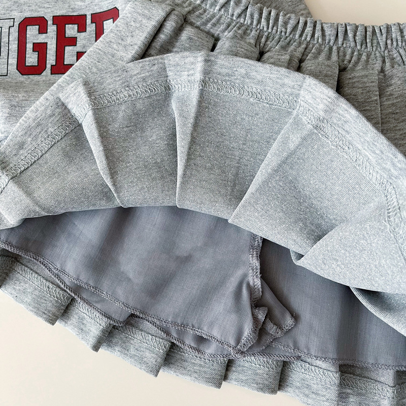 Dječji set za djevojčice: duk s plisiranom suknjom i natpisom – korejski stil, dva dijela, dugi rukavi