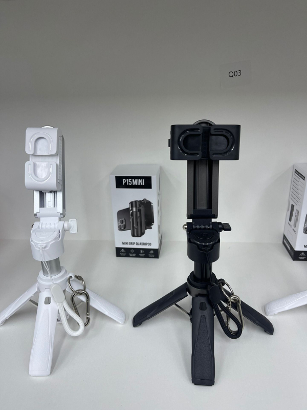 P15 Mini selfie stick cu breloc, portabil, corp din aliaj, telecomandă Bluetooth, stabilizare anti-mișcare, marcă privată personalizabilă