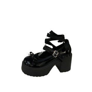 JK Uniform bateliai moterims su stora padą – viršutinė dalis iš drobės, padas iš gumos, žemas viršus (0–3 cm), užsegimas vienos linijos sagtimi, pavasaris