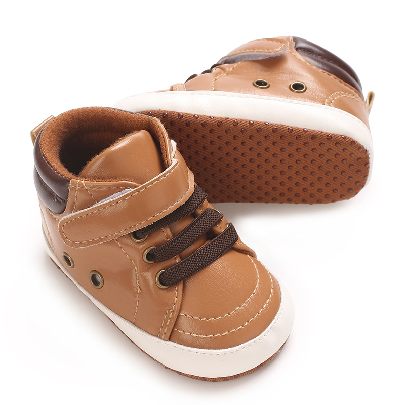 12–36 hónapos gyerekeknek, magas szárú, PU felső rész, Velcro-zárás, csúszásmentes talpú sportcipő