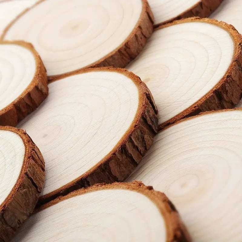 10 gab. priede koka šķēlītes ar mizām, iepriekš slīpētas un pulētas, ideāli DIY projektiem
