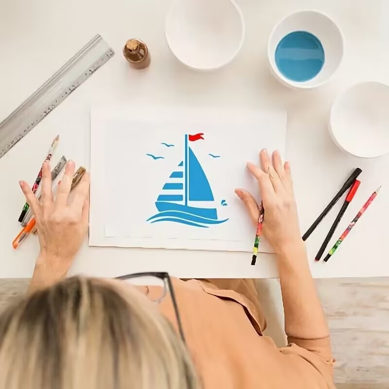 Piešimo šablonas su tarptautinės navigacijos tema – PET plokštė su iškirpimais DIY grafitiui