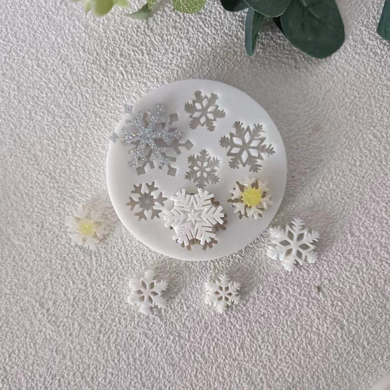 Szilikon tortaforma – karácsonyi hópehely, szabálytalan alak, fondant, csokoládé és tortadekorációhoz