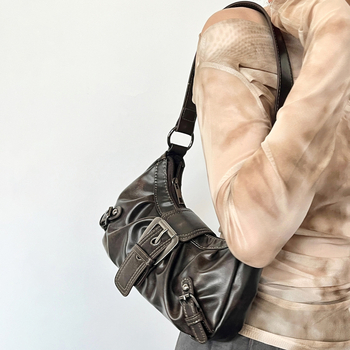 Shang Jin PU kožna torbica za ramena s plisiranim dizajnom, vodoravni kvadratni oblik, magnetska kopča, podstava od poliesterja