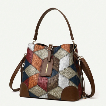 Ženska bucket torba od PU, stil: asgency wind, korejskog stila, bucket bag trend, sezona ljeto 2025, pogodna za svakodnevne kombinacije