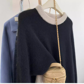 Džemper od poliester vlakana s kontrastnim uzorkom, srednja debljina, dugi rukavi, okrugli izrez