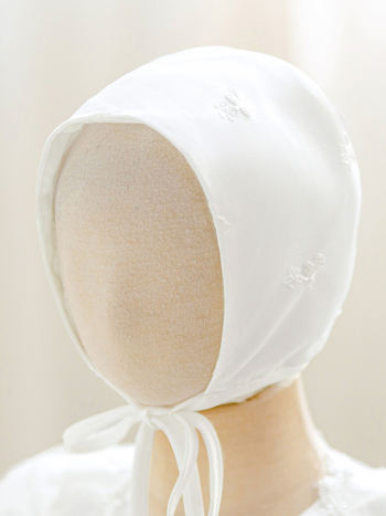 Φόρεμα βάπτισης για κορίτσια με δαντελένιο κέντημα, σατέν σετ τριών τεμαχίων, ύφασμα μίγματος πολυεστέρα-βαμβακιού (65% πολυεστέρας, 35% βαμβάκι), επένδυση από βαμβάκι