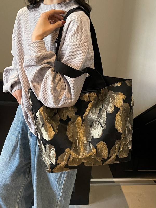 Ženska tote torba s printom leptira, platno, gradski minimalistički stil, zatvarač, poliester podstava, ljeto 2025