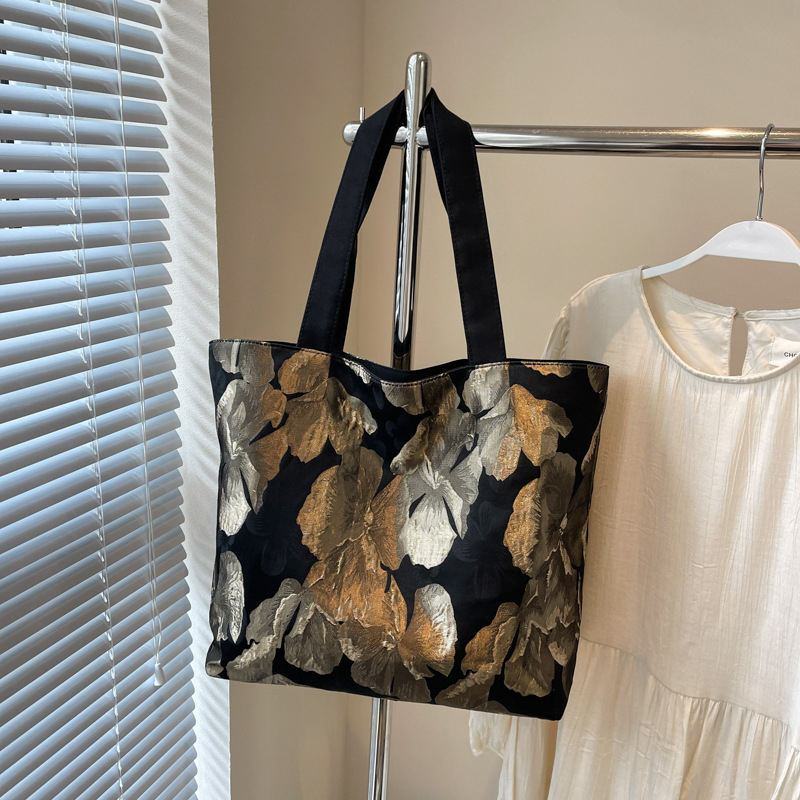 Ženska tote torba s printom leptira, platno, gradski minimalistički stil, zatvarač, poliester podstava, ljeto 2025