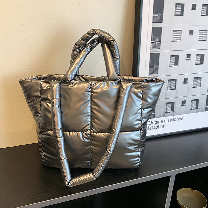 Ženska torba – street-trend stil, najlon, horizontalni kvadratni oblik, zatvarač, podstava od poliestera