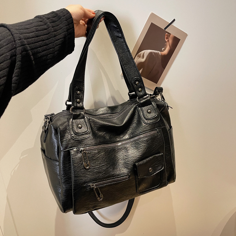 Ženska Tote torba, PU materijal, horizontalni kvadratni oblik, zatvaranje na zatvarač, unutarnji džep sa zatvaračem (Materijal: PU; Stil: Tote; Oblik: horizontalni kvadratni; Otvaranje: zatvarač; Unutarnji džep: zatvarač)