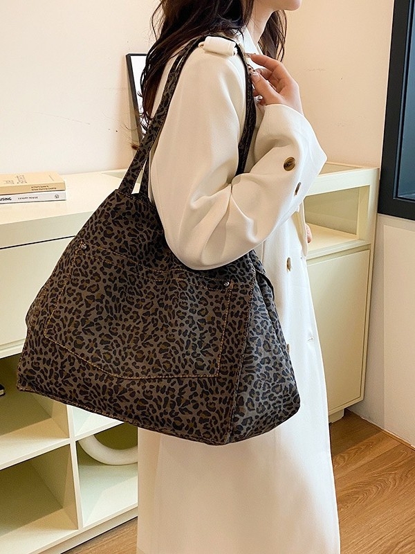 Leopardinio printo totes krepšys moterims, miesto paprastumas, kompozicinė medžiaga, magnetinis užsegimas, horizontali kvadrato forma