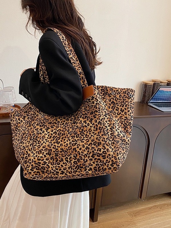 Leopardinio printo totes krepšys moterims, miesto paprastumas, kompozicinė medžiaga, magnetinis užsegimas, horizontali kvadrato forma