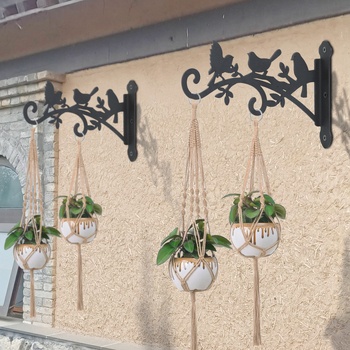 Kalviško geležis – medžio pakabukas su graviruotu dizainu ir paukščių motyvais; puiki dovana baigiamiesiems, naujam namui; Kalėdos, Valentino diena, Helovinas